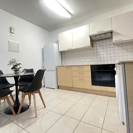 Aurora Holiday Apartment - Ayia Napa Ngoại thất bức ảnh