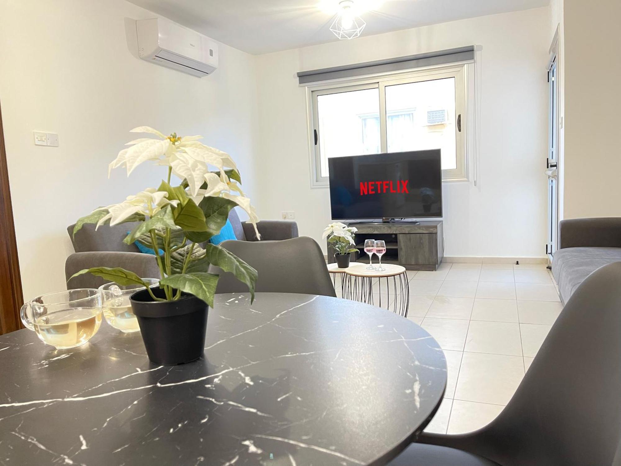 Aurora Holiday Apartment - Ayia Napa Ngoại thất bức ảnh
